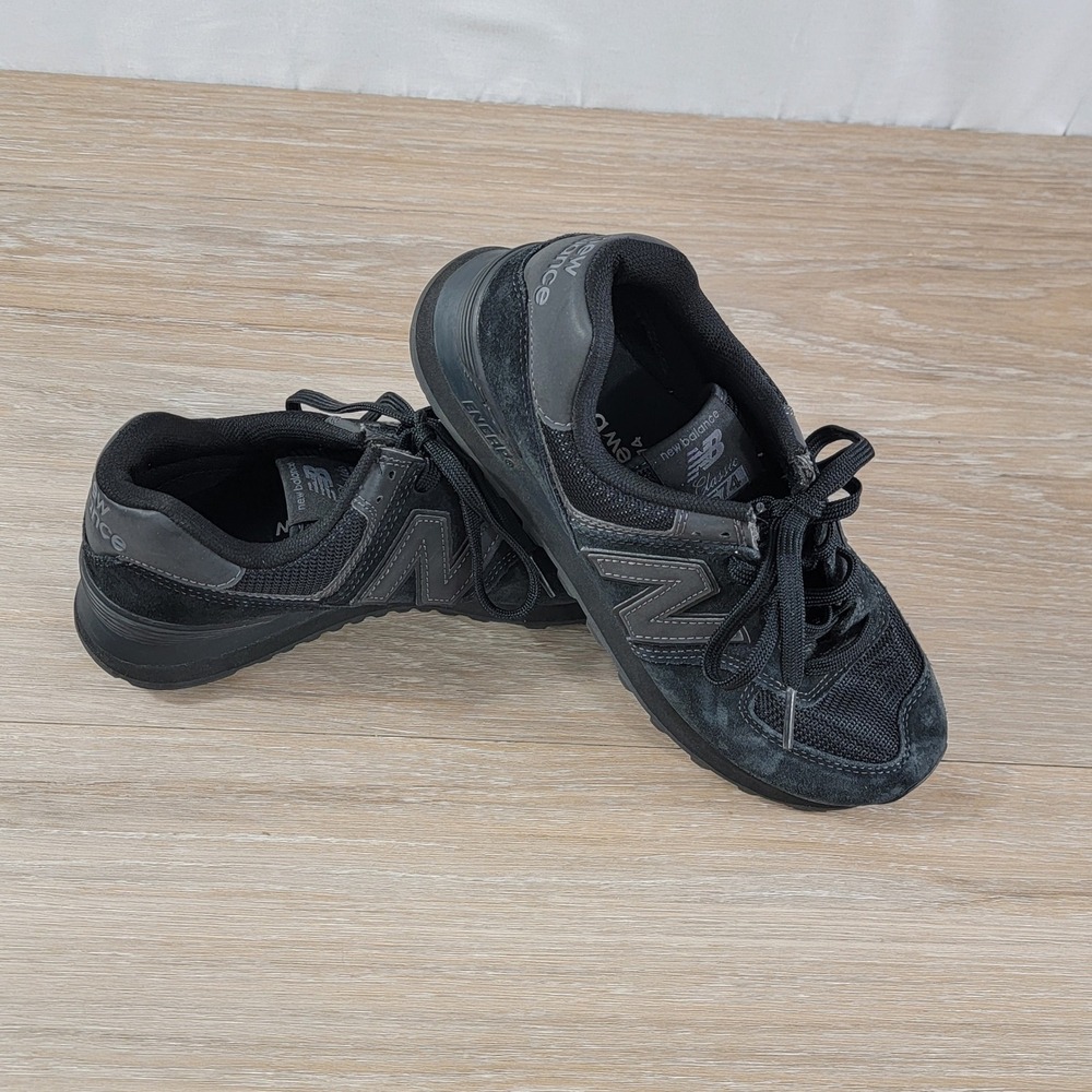 New Balance 574 Classic Sneakers Men's Size 7.5 Black Suede Mesh Running Shoes